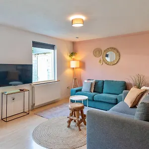 Spacious Family Apartment