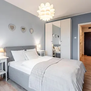 https://polanki-park-visitopl.kolobrzeghotels.com